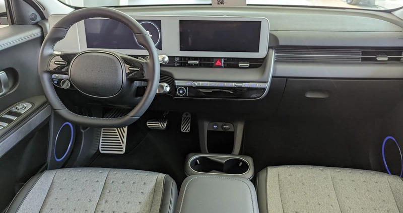 Hyundai IONIQ 5 cena 225900 przebieg: 2, rok produkcji 2024 z Wrocław małe 46